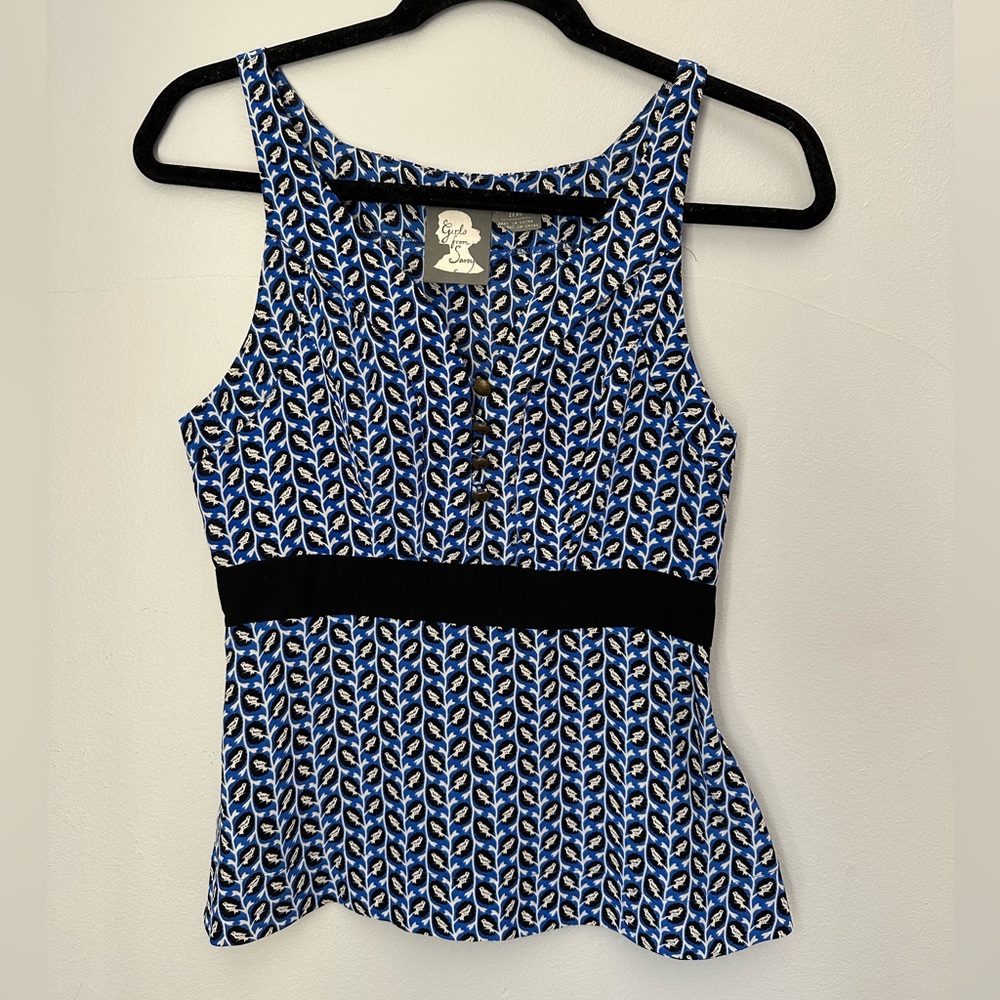 Chic Blue and Black Patterned Tank Top
